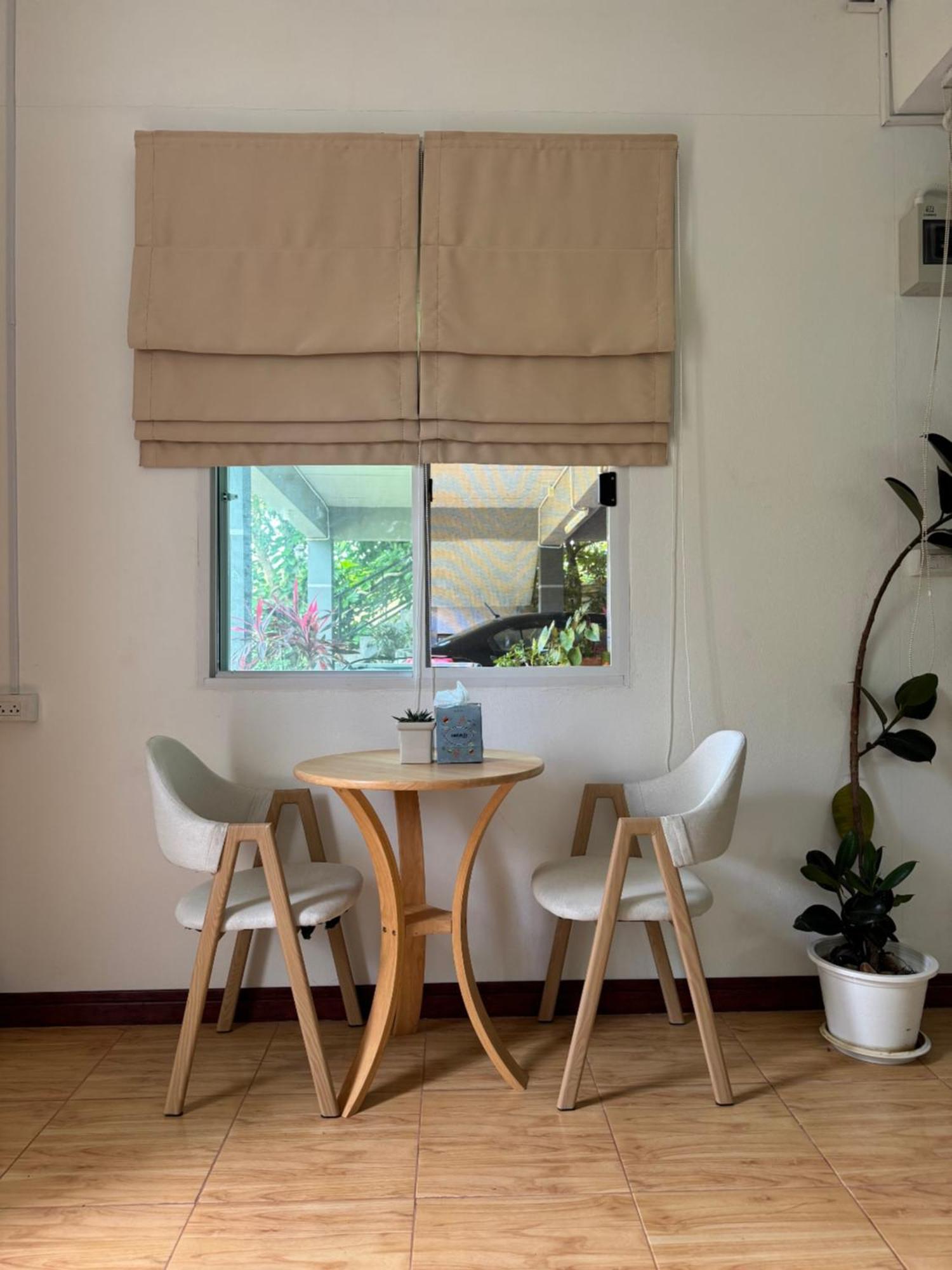 Apartamento Rai Boonsom Phrao Exterior foto